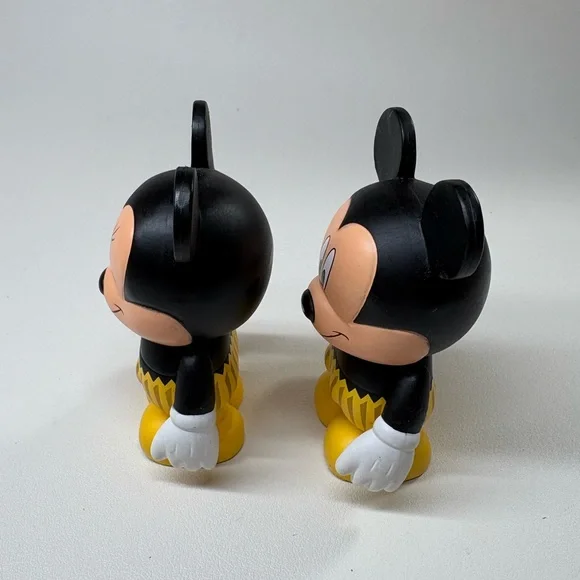 Disney Vinylmation Bakery Series Mickey & Minnie Mouse Cupcake Figures Toy - Picture 5 of 12